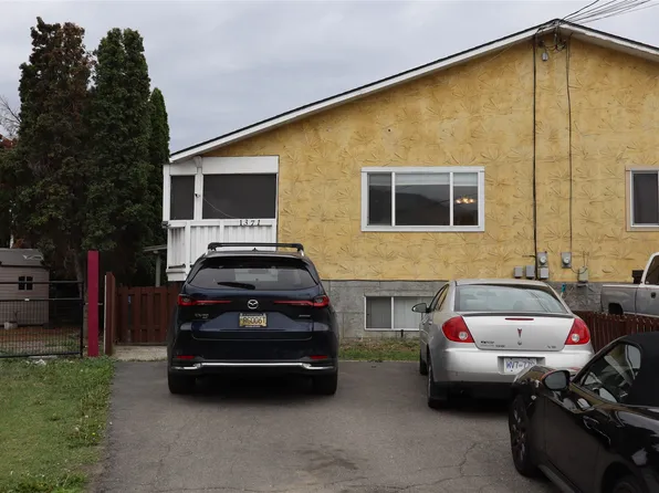 1371 Ottawa Pl, Kamloops, BC V2B 7W4
