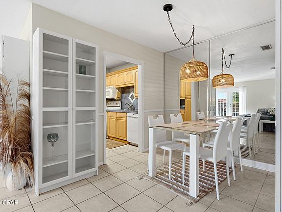 4th image of 2100 W Beach Dr APT B202