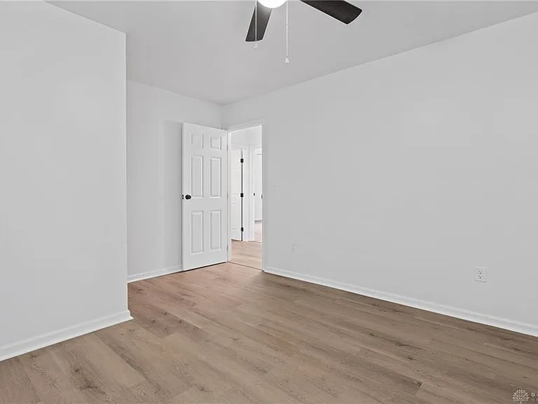 5420 Split Rock Dr — Photo 30