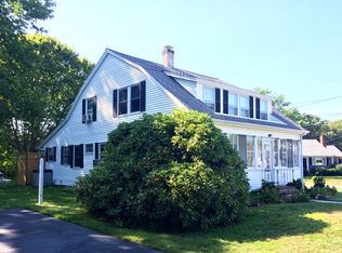 53 6th Ave, Hyannis, MA 02601