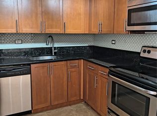 1740 NW North River Dr APT 120, Miami, FL 33125