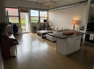 500 S Clinton St APT 224, Chicago, IL 60607