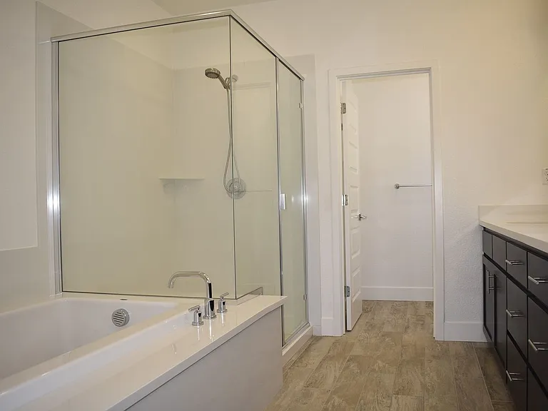 6000 Danwood Dr — Photo 20