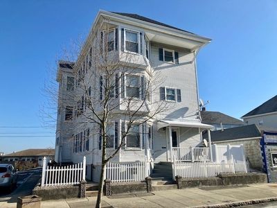 664 Brock Ave, New Bedford, MA, 02744