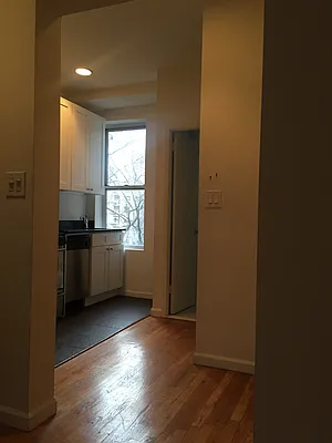 Rented by Waverly Realty Associates | media 16