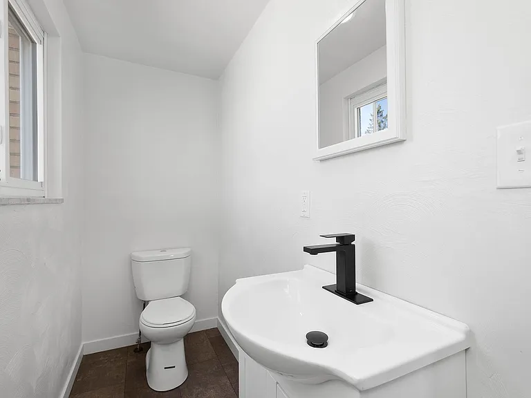 743 Elm Dr — Photo 24