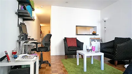 Rented by R New York