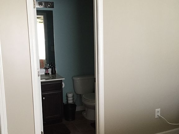 4th image of 109 Marjorie Pl