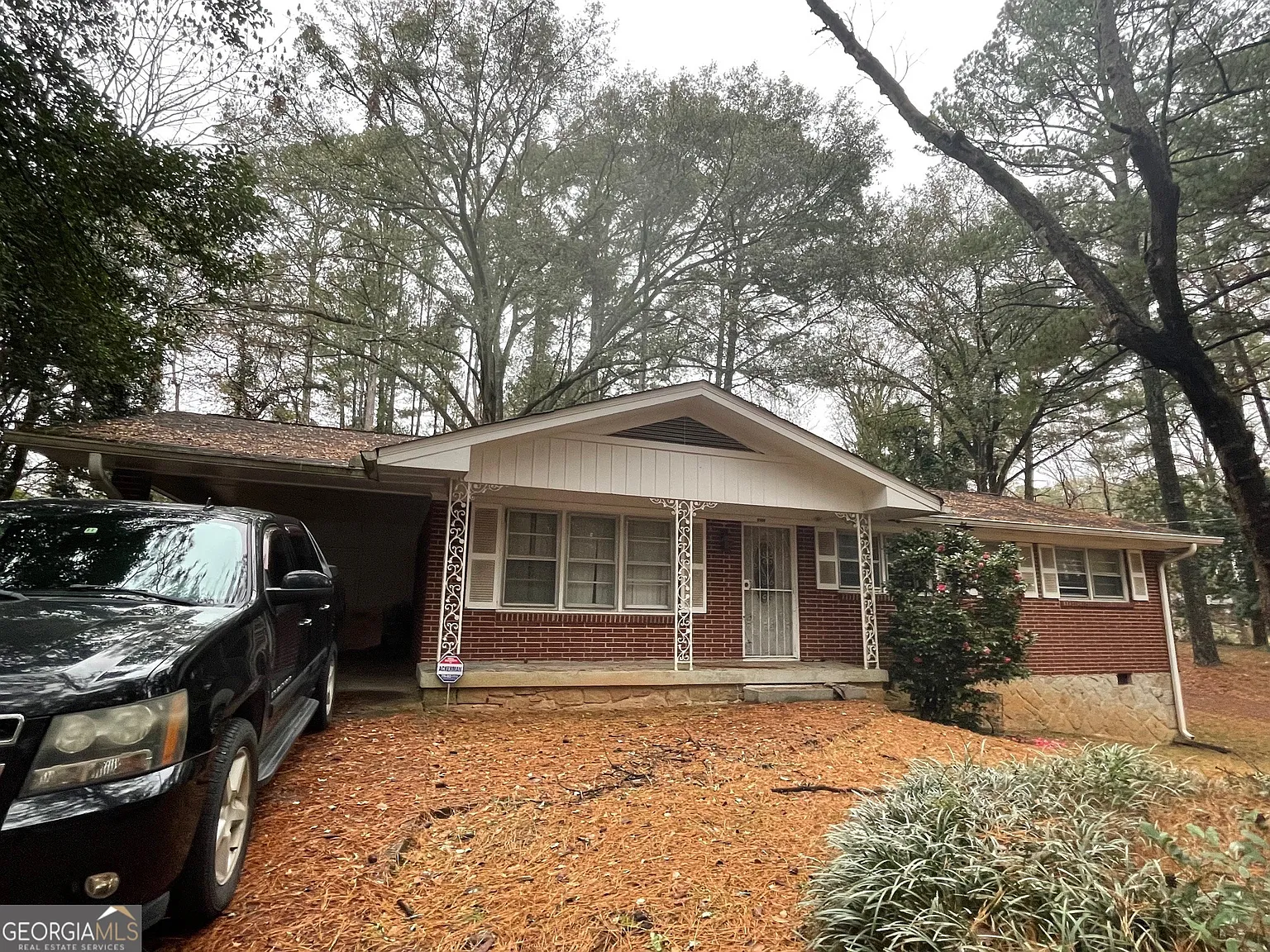 2525 Stone Rd photo 1