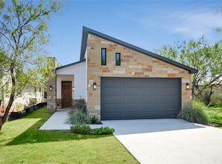 611 Sun #RAY, Horseshoe Bay, TX 78657