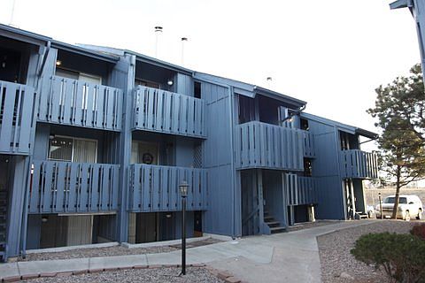Cedaridge with Balconies
