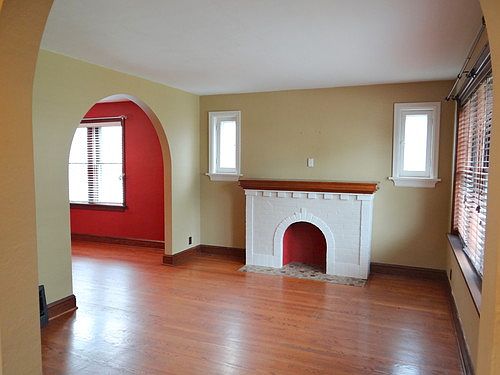 2nd image of 6210 Oleatha Ave