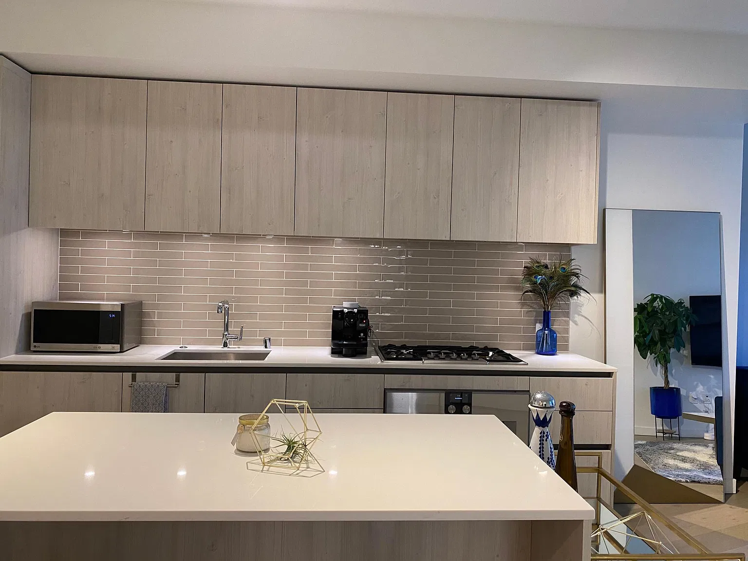 1 bed, 626 sqft, $5,495 — Photo 4