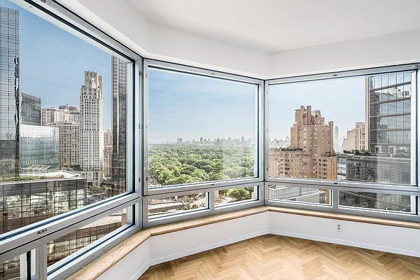 Rented by Realty Artes | media 23