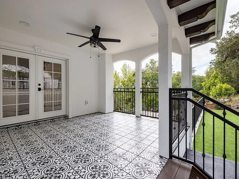 713 Wikiup Dr — Photo 33