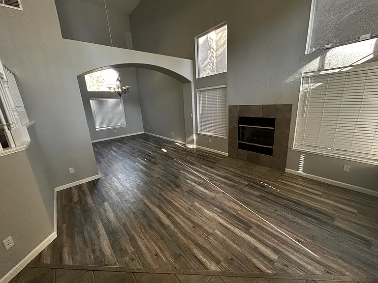 3713 Havenhurst Ct — Photo 3