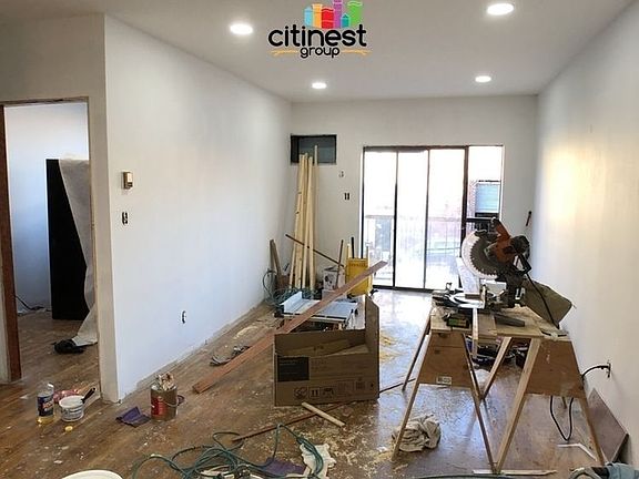 2nd image of 126 15th St APT 2