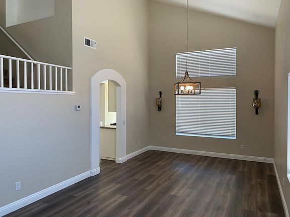 5th image of 39782 Via Castana