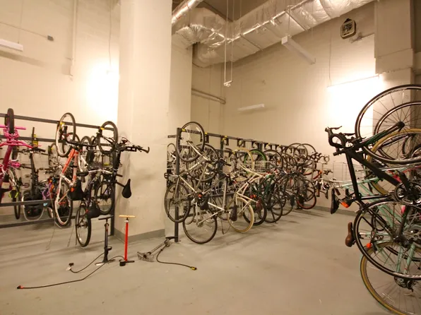 86 Fleet Place image 18 of 22