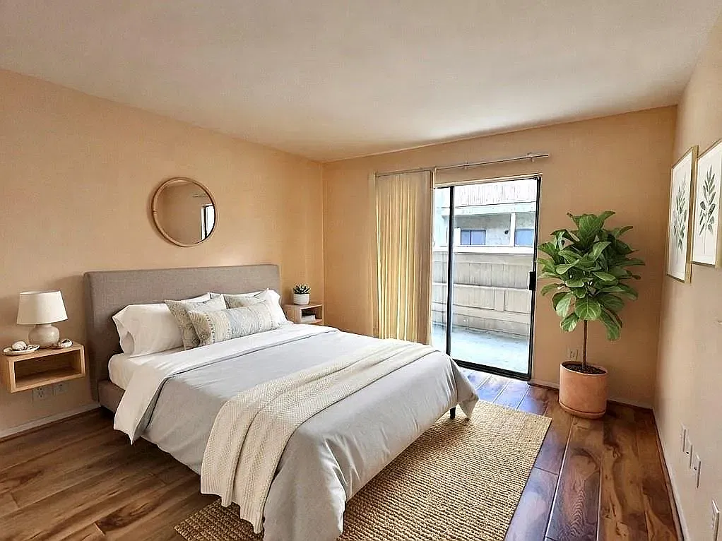 3 bed, 1274 sqft, $2,150 — Photo 2