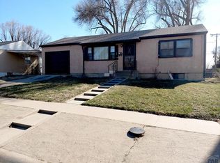 1635 Horseshoe Dr, Pueblo, CO 81001