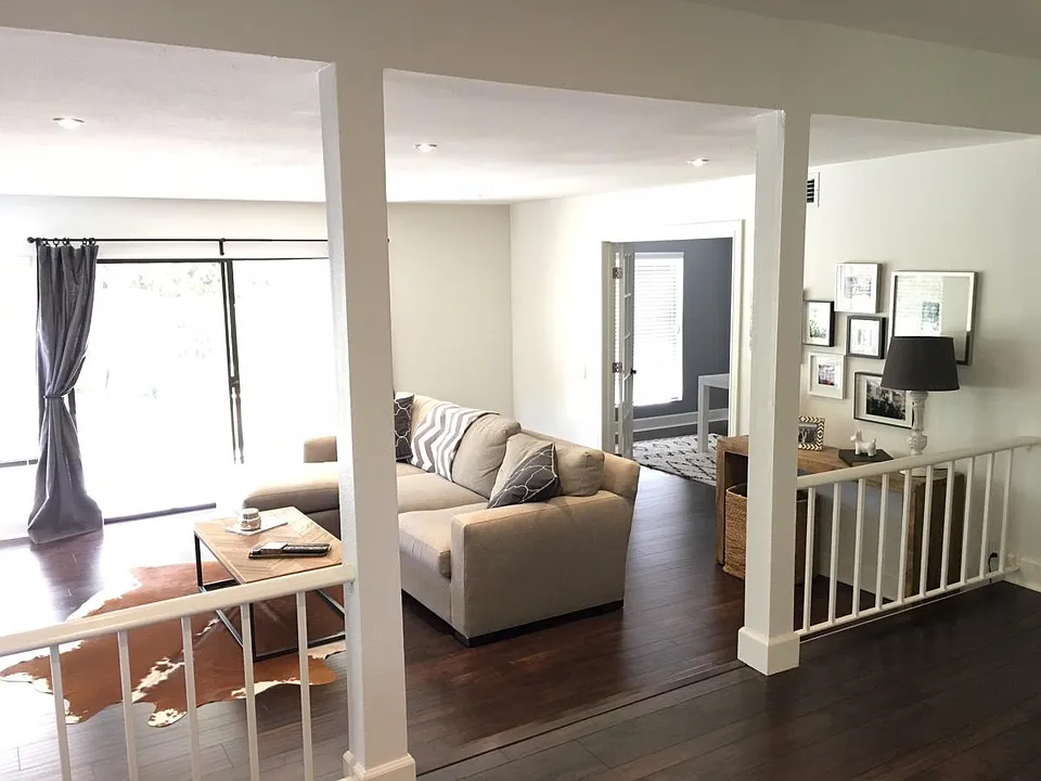 1 Madrona