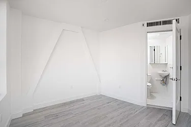 Rented by Nolita Group