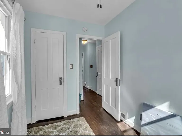 4011 Blaine St NE — Photo 7