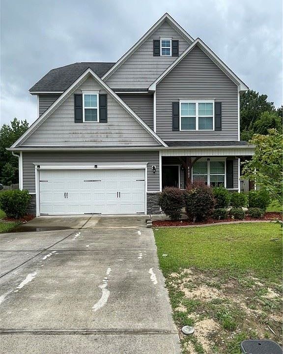 1st image of 4107 Hunting Path Dr
