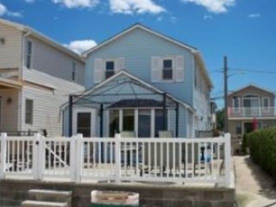 1 Bayside Ave Breezy Point Ny 11697 Zillow