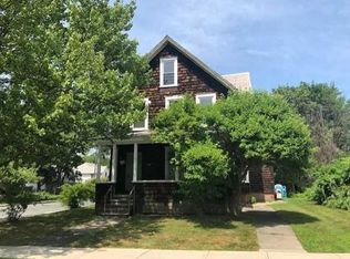 9 Pierce St, Greenfield, MA 01301