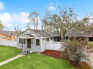 427 E Sanders St, Gonzales, LA 70737