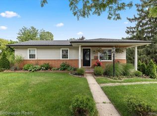634 Union St, Milford, MI 48381