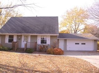 8912 Hallmark Ave S, Cottage Grove, MN 55016