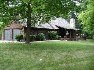 11465 E Mill Creek Rd, Marshall, IL 62441