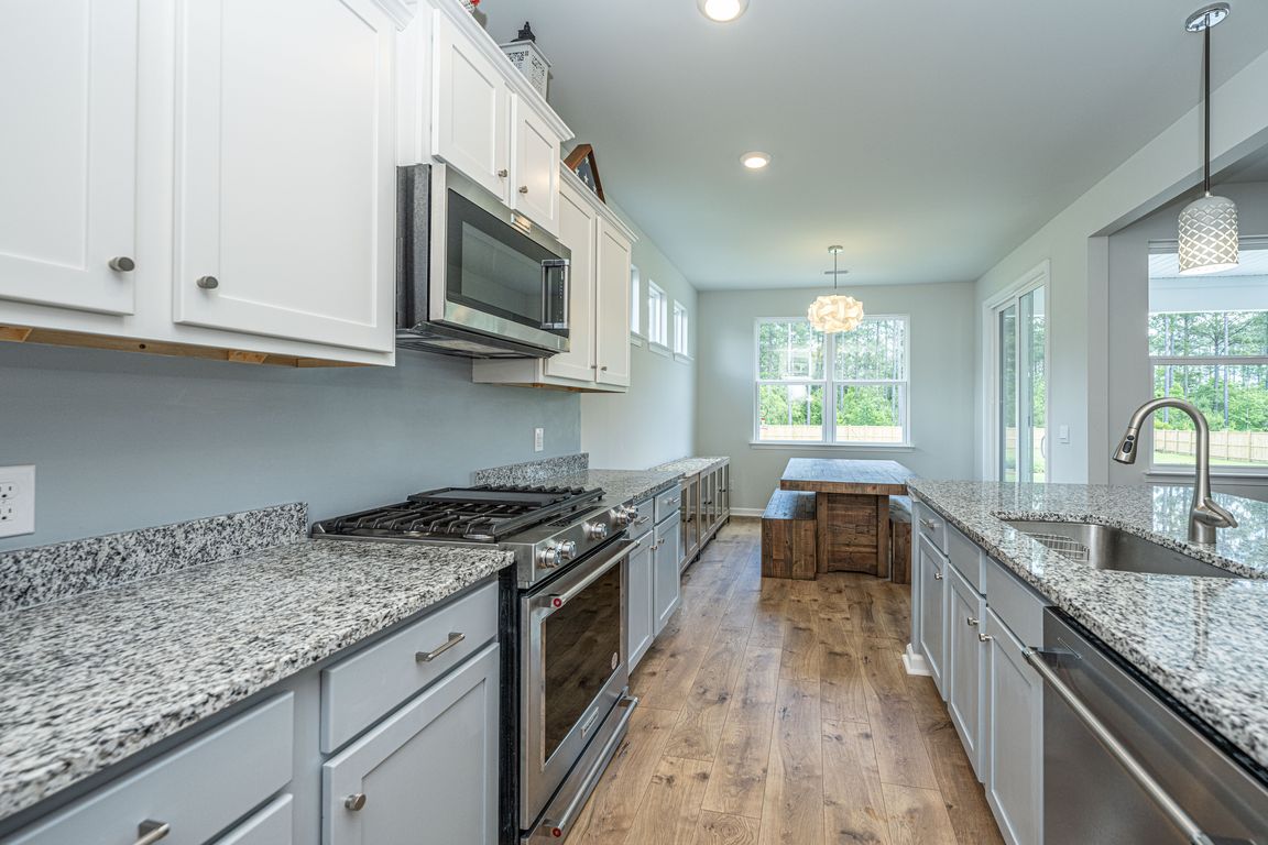 next background image