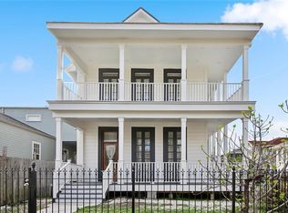 1424 General Pershing St, New Orleans, LA 70115