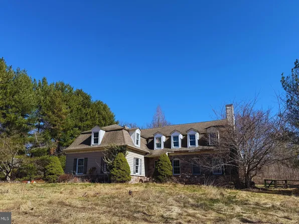 2636 Aquetong Rd, New Hope, PA 18938