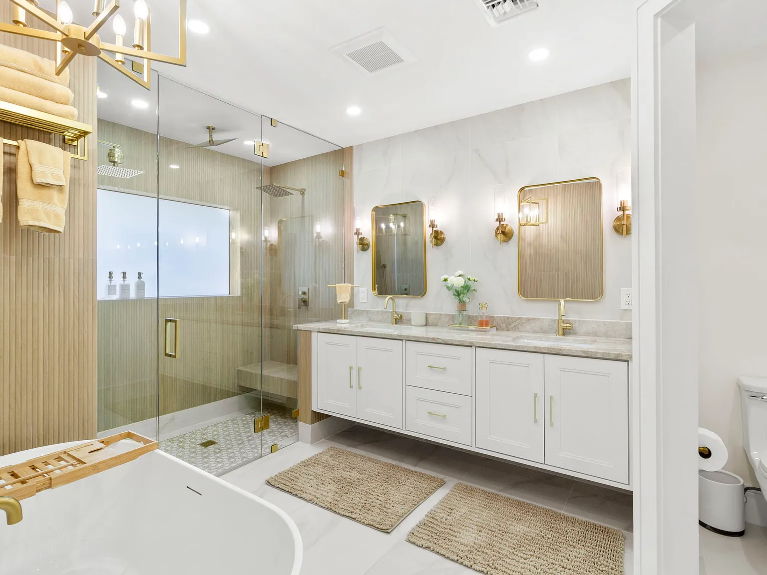 4 bed, 2020 sqft, $30,000 — Photo 3