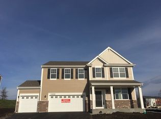 3300 Stratton St, Elgin, IL 60124