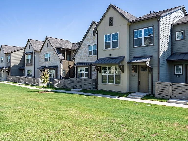 Escalon Townhomes apartments community photo