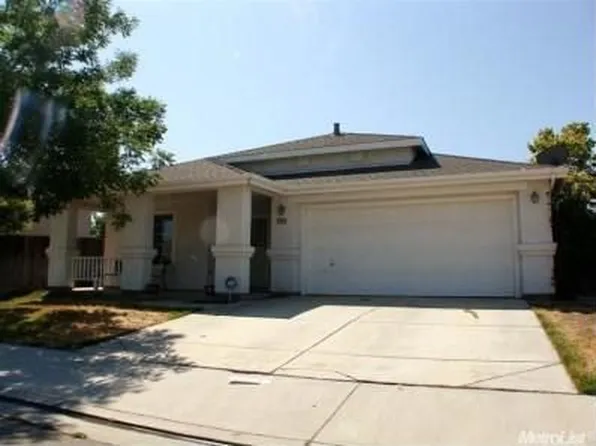 1224 Kingfisher Dr, Patterson, CA 95363