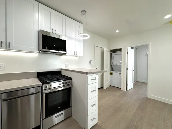 1734 Barry Ave #8, Los Angeles, CA 90025