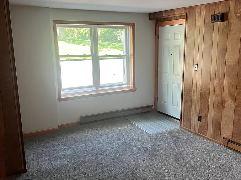 142 Old Loudon Rd #2 — Photo 12