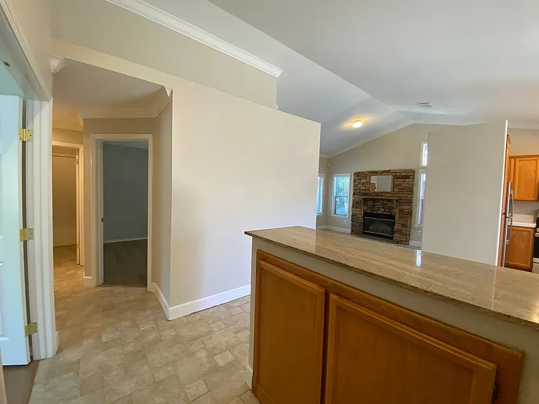 8091 Primoak Way — Photo 5