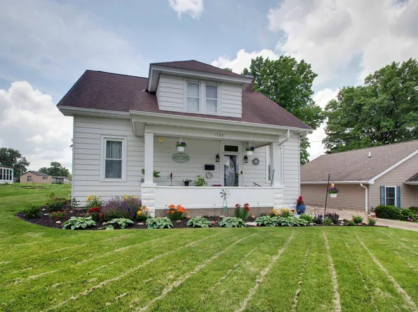 1728 Adams St, Quincy, IL 62301