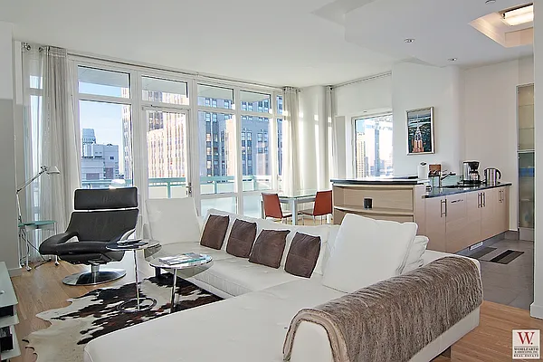 Sold by Wohlfarth & Associates Inc | media 16
