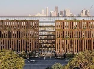 1720 Bayview Ave #210, Toronto, ON M4G 3C4