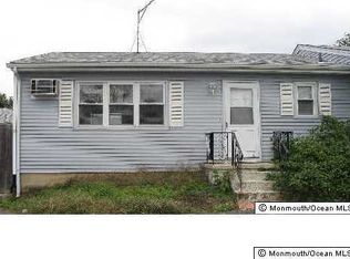 18 Lobelia Ln #A, Jackson, NJ 08527