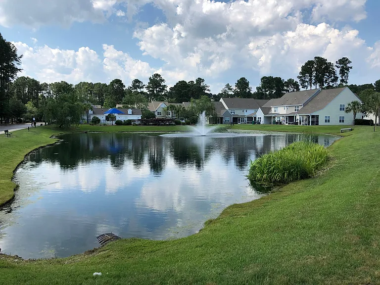 Entrance Lagoon & Fountain